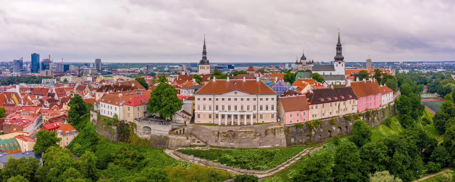 Kosiarki z modułowymi, łatwo wymiennymi częściami: które modele sprawdzą się w ogrodzie o powierzchni 300–500 m2 - 2